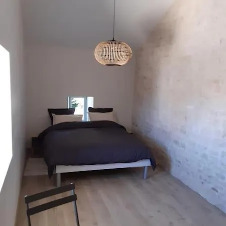 De Charme Individuel à La Campagne * Xanton-Chassenon