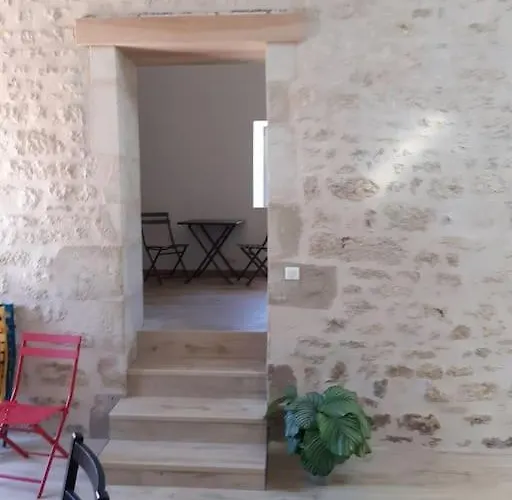 De Charme Individuel à La Campagne * Xanton-Chassenon